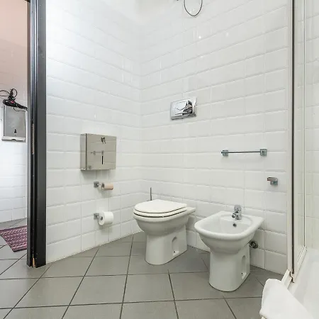 Snob Luxury Guest house 4*
