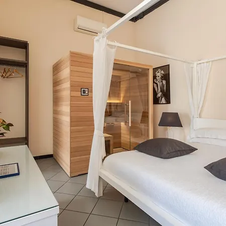 Pensionat Snob Luxury Cagliari