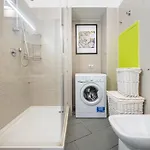 Snob Luxury