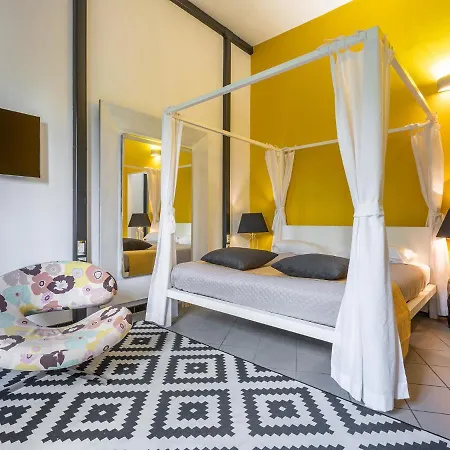 Snob Luxury 4*