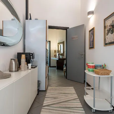 Snob Luxury Pensión Cagliari