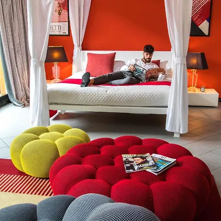 Maison d'hôtes Snob Luxury 4*