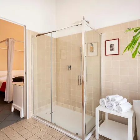 Snob Luxury Pensión Cagliari